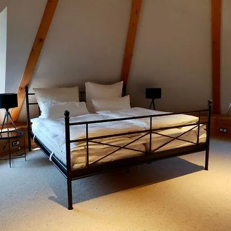 Apartment Schloss Seeburg Vacation